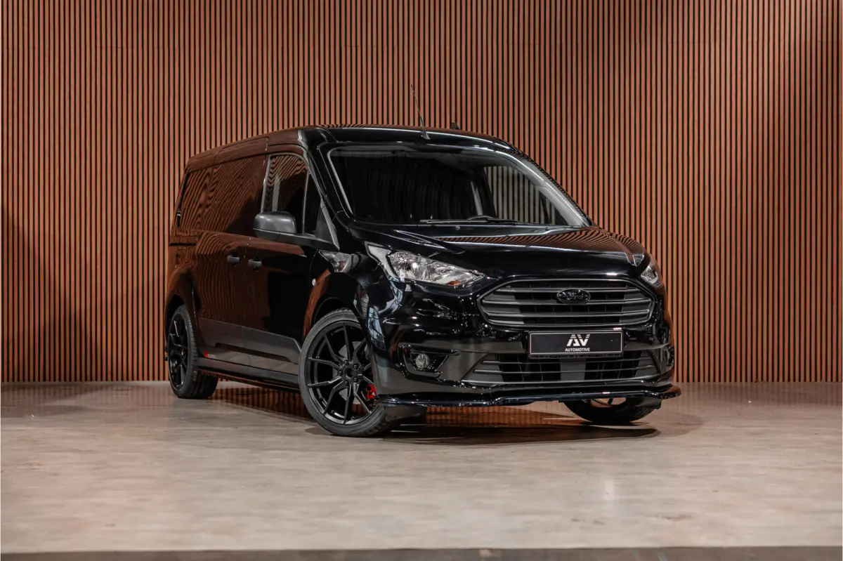 1.5 EcoBlue L2 | Raptor edition | CarPlay | Camera | Navigatie | 3-zitter | Inrichting | DAB | Nieuwe APK