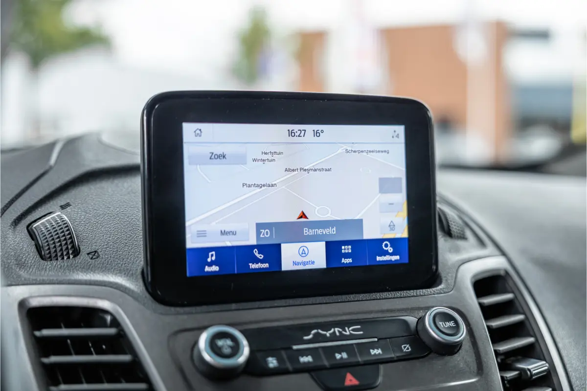 1.5 EcoBlue L2 | Raptor edition | CarPlay | Camera | Navigatie | 3-zitter | Inrichting | DAB | Nieuwe APK