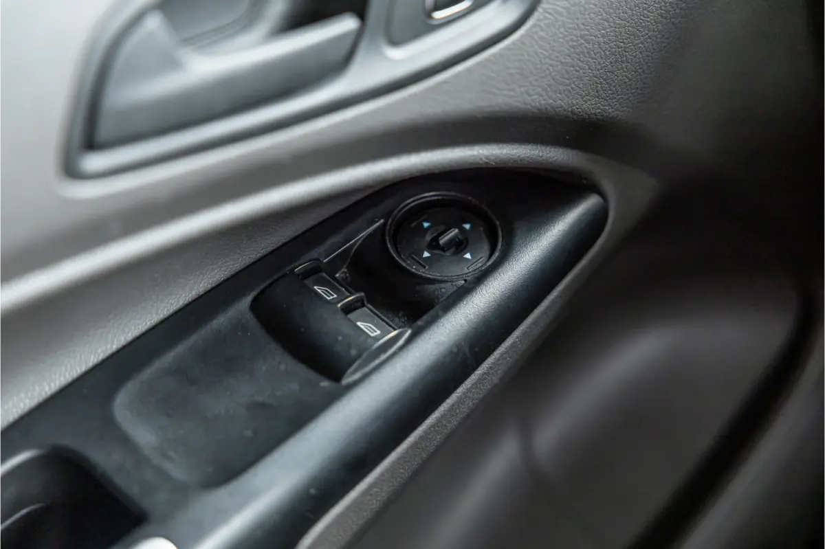 1.5 EcoBlue L2 | Raptor edition | CarPlay | Camera | Navigatie | 3-zitter | Inrichting | DAB | Nieuwe APK