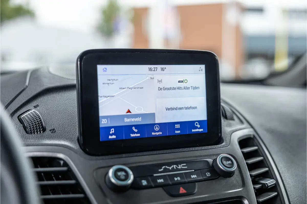 1.5 EcoBlue L2 | Raptor edition | CarPlay | Camera | Navigatie | 3-zitter | Inrichting | DAB | Nieuwe APK