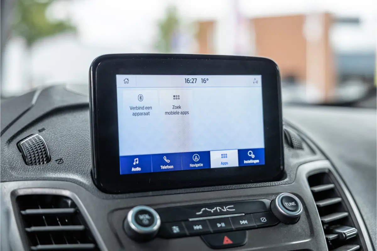 1.5 EcoBlue L2 | Raptor edition | CarPlay | Camera | Navigatie | 3-zitter | Inrichting | DAB | Nieuwe APK