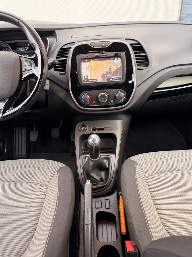 0.9 TCe /Navi/Cruise-c/Led/Airco/Trekhaak/AUX/Dealer-onderhouden