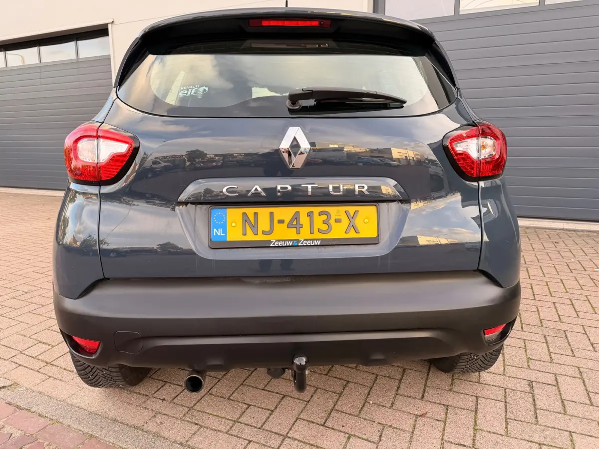 0.9 TCe /Navi/Cruise-c/Led/Airco/Trekhaak/AUX/Dealer-onderhouden
