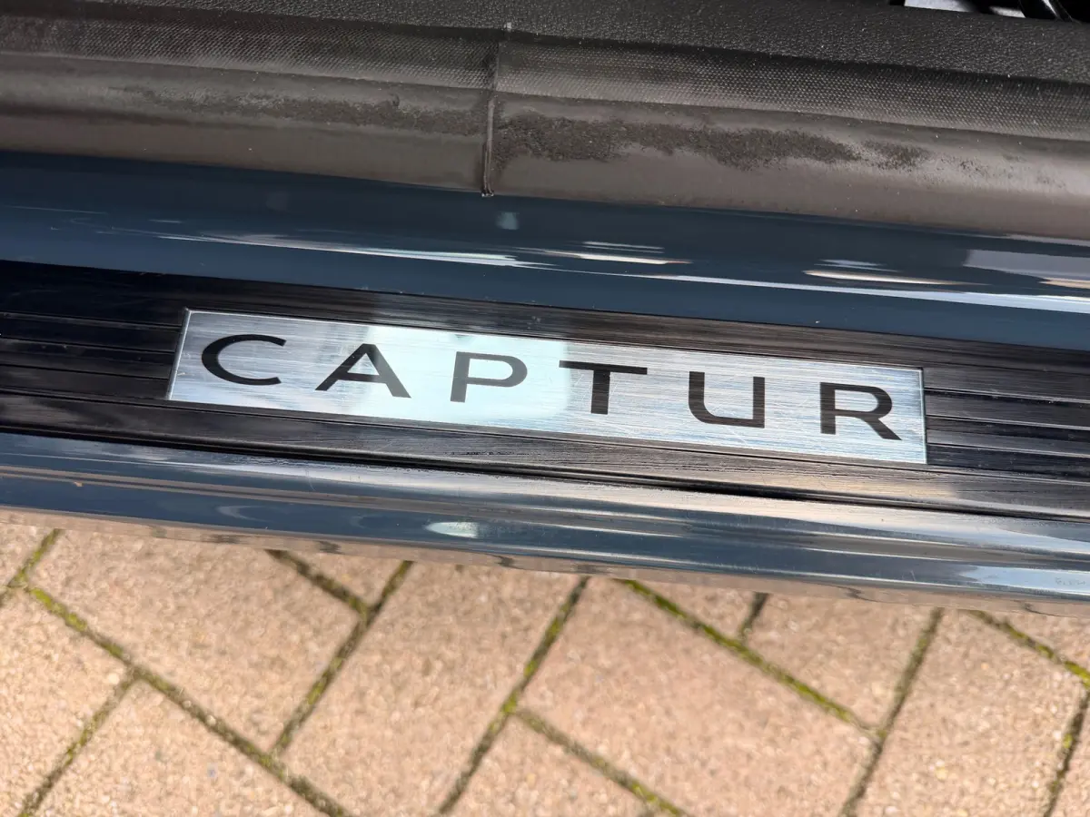 0.9 TCe /Navi/Cruise-c/Led/Airco/Trekhaak/AUX/Dealer-onderhouden