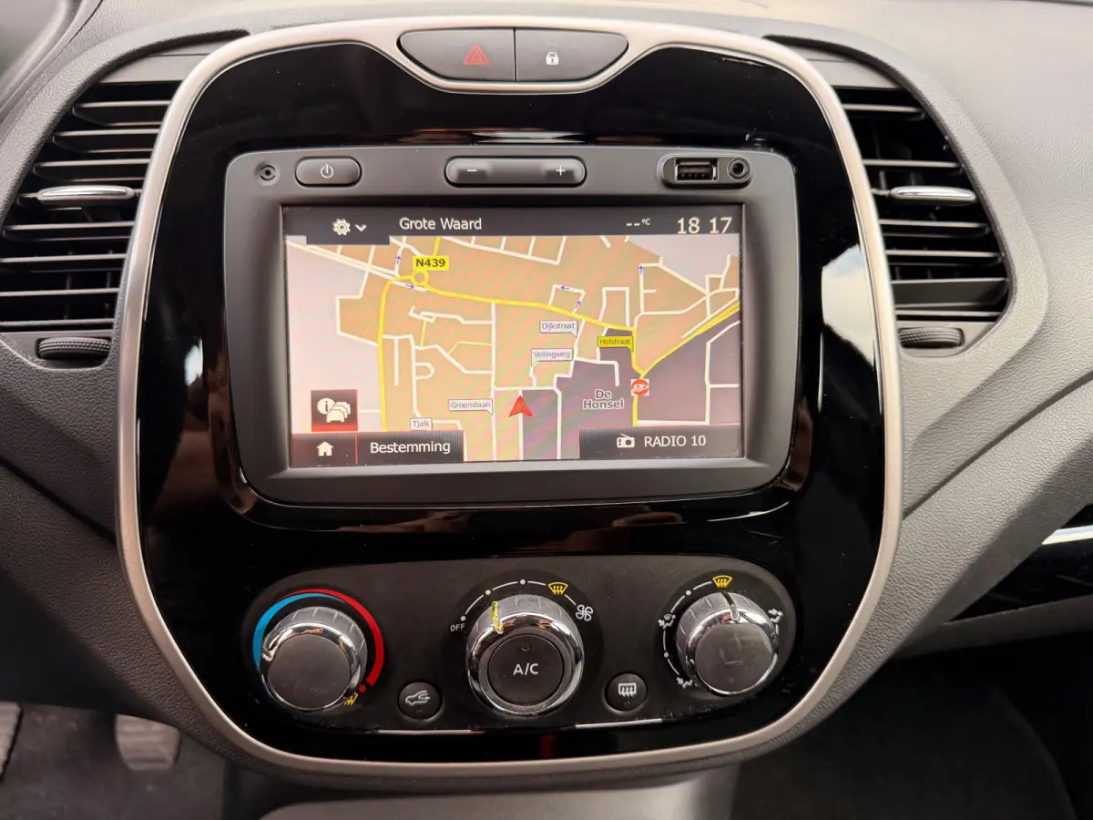 0.9 TCe /Navi/Cruise-c/Led/Airco/Trekhaak/AUX/Dealer-onderhouden