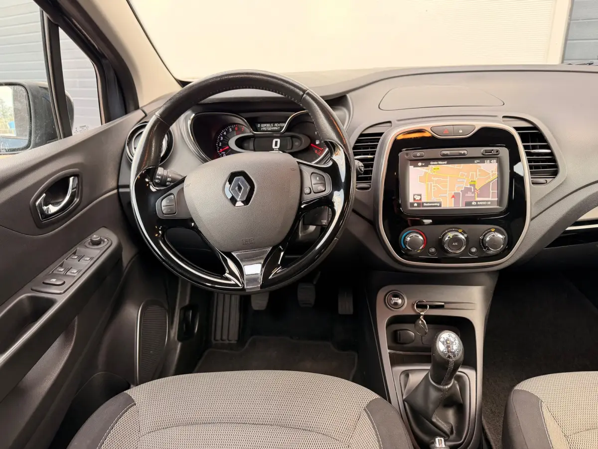 0.9 TCe /Navi/Cruise-c/Led/Airco/Trekhaak/AUX/Dealer-onderhouden