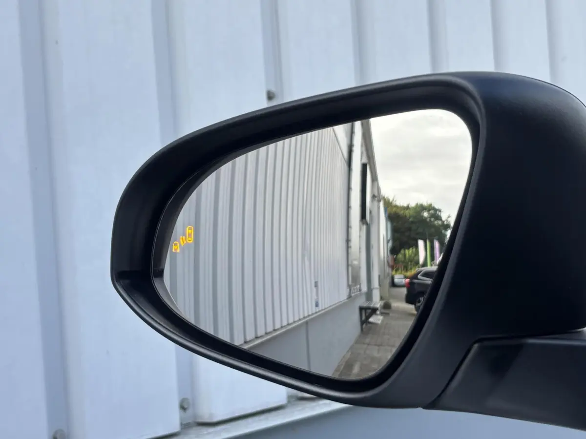 2.0 Hybrid Launch Edition | Leder | Elektr. stoel | JBL | Stoel+stuurverwarming