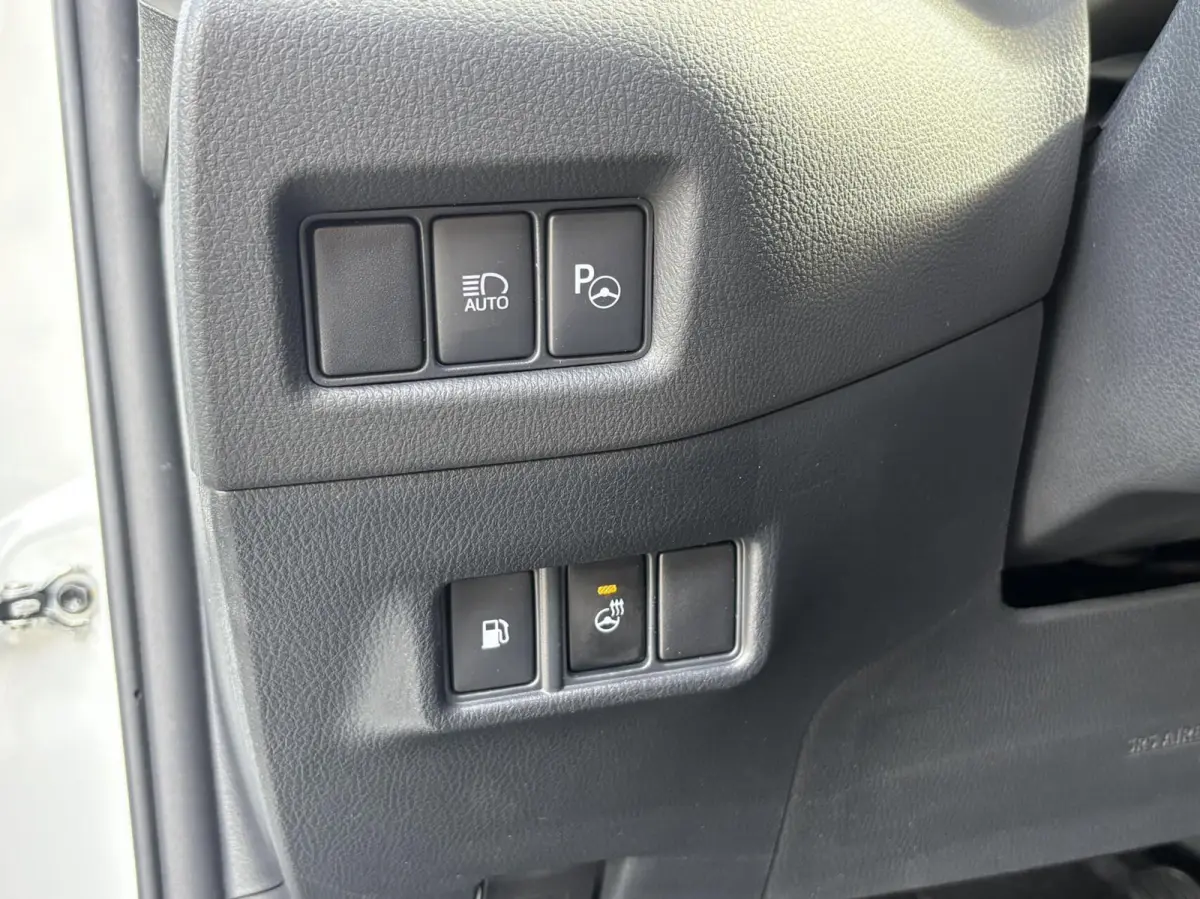 2.0 Hybrid Launch Edition | Leder | Elektr. stoel | JBL | Stoel+stuurverwarming