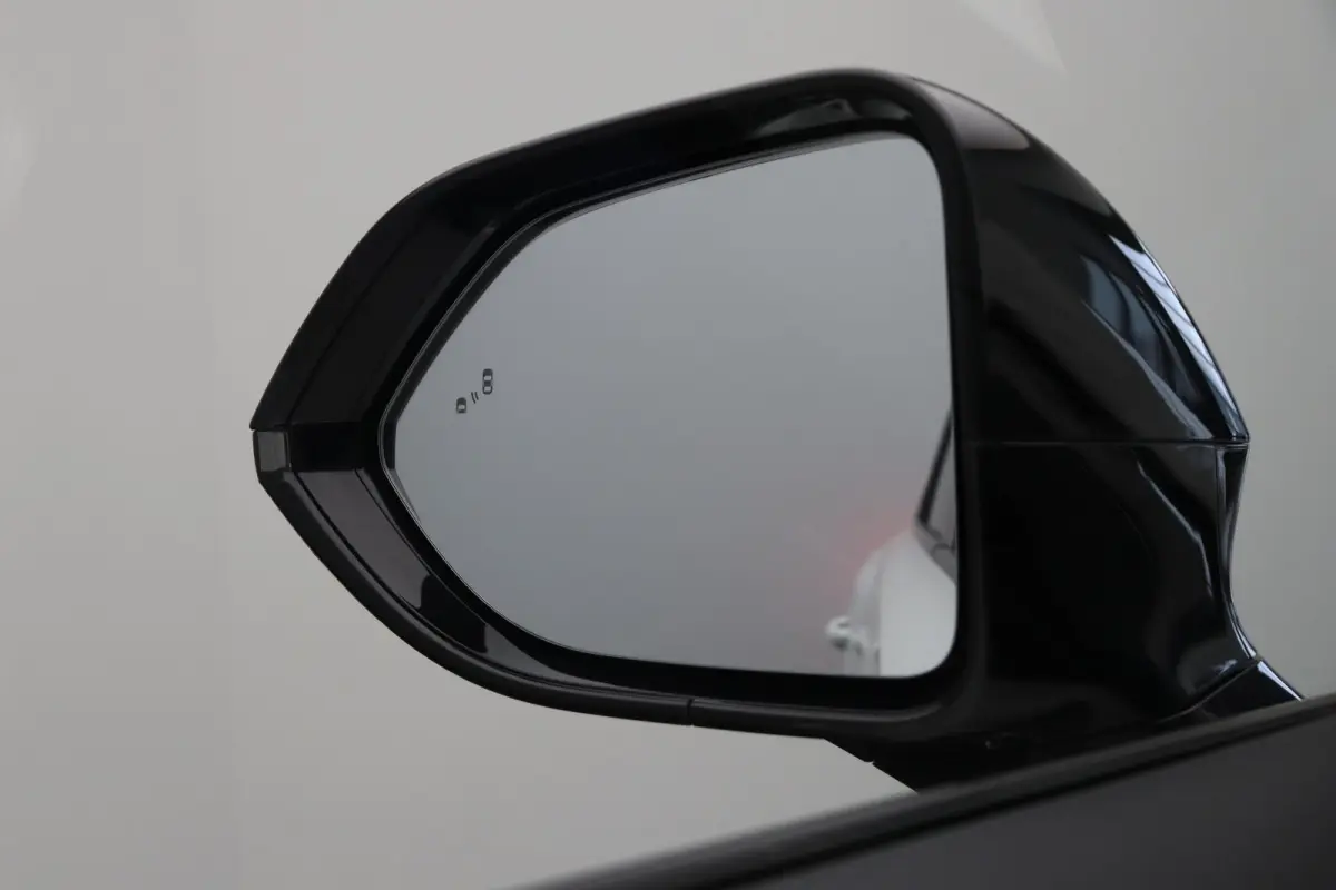 1.5 Luxury | Elektrische Verstelbare Stoelen | Stoelverwarming | Apple Carplay & Android Auto |