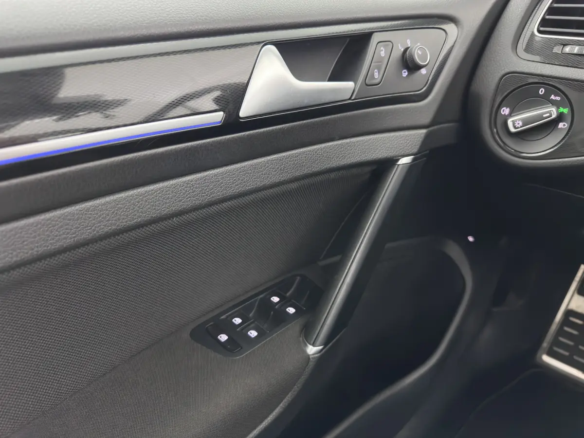 1.4 TSI GTE Aut. Panodak |Heated Seats | Xenon |18Inch | Pdc | Cruise Control