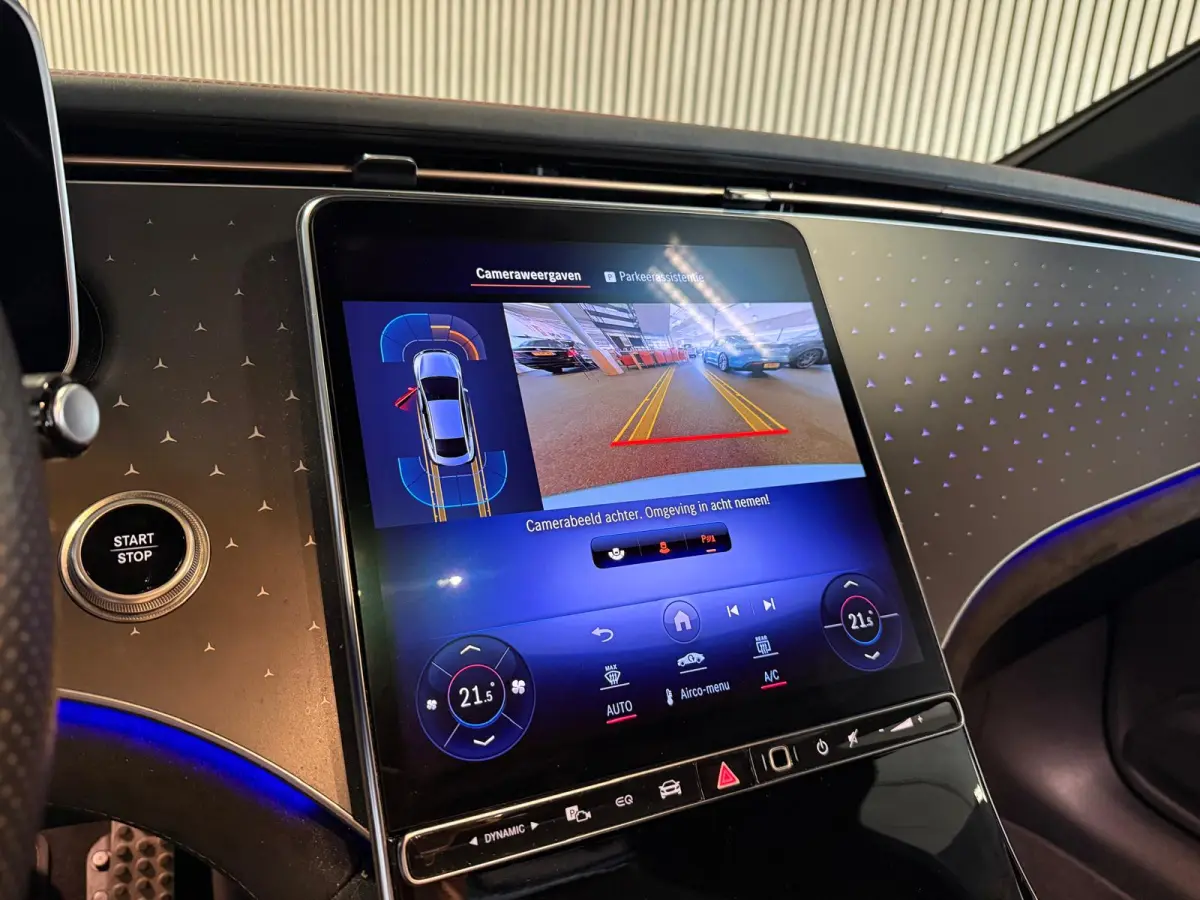 300 89 kWh AMG STYLING-NIGHT-PANORAMA-SOH 97%-MULTISPAAK VELGEN-AIRMATIC-COMPLEET
