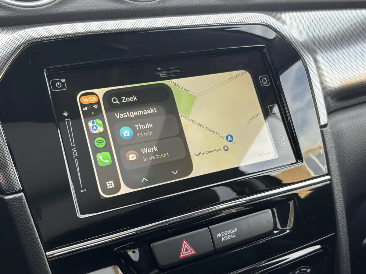 1.5 Hybrid Style Automaat | Schuifdak | Parkeersens. V+A | Adaptive Cruise