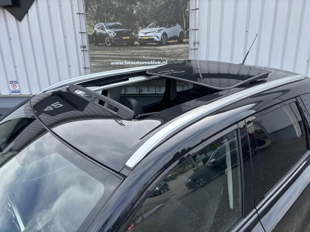 1.5 Hybrid Style Automaat | Schuifdak | Parkeersens. V+A | Adaptive Cruise