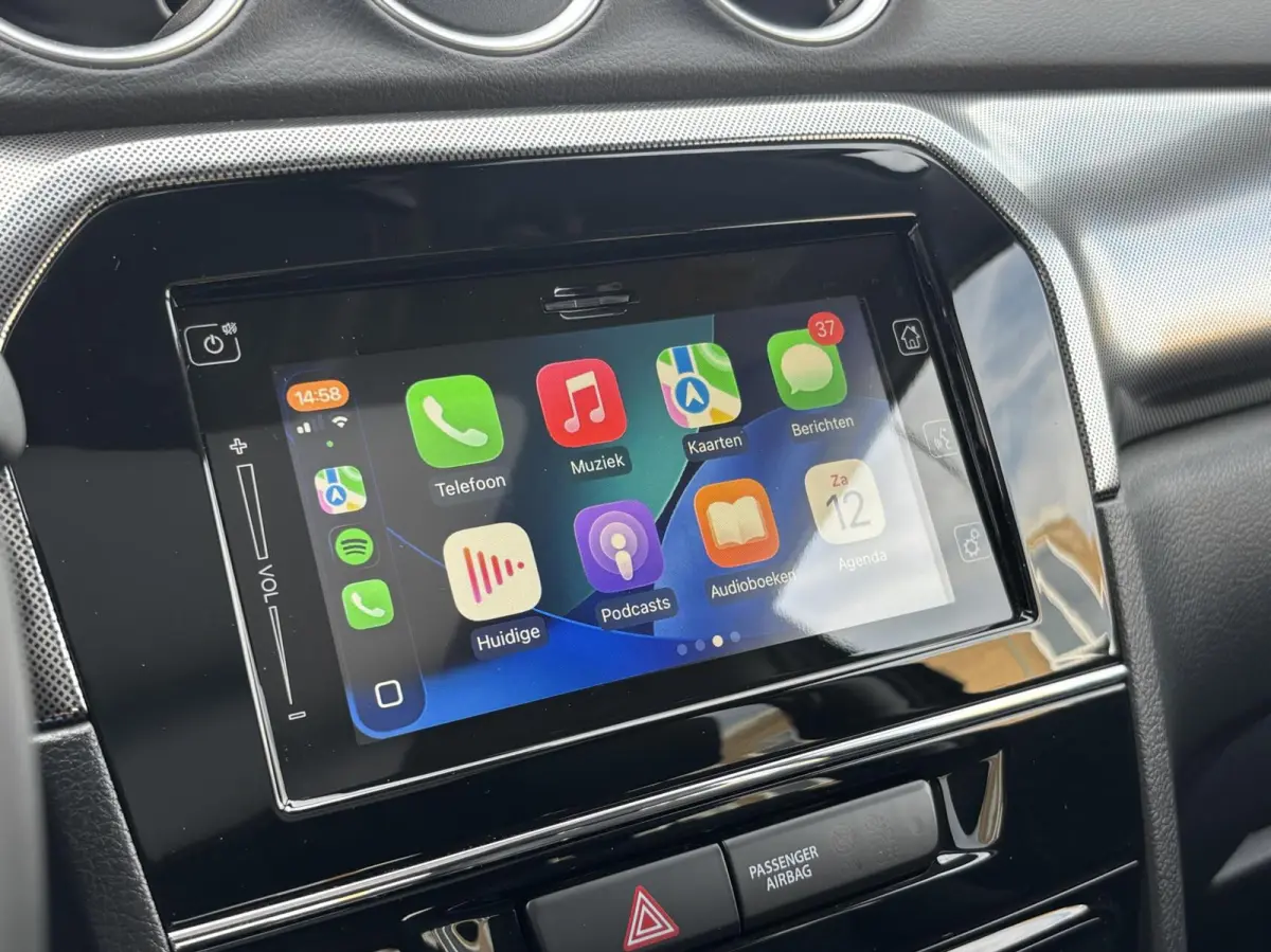 1.5 Hybrid Style Automaat | Schuifdak | Parkeersens. V+A | Adaptive Cruise