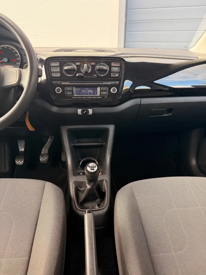 Up! 1.0 move up! BlueMotion/Airco/Aux/Bluetooth telefoonvoorbereiding/Lmv/Elek-pakket/5 deurs