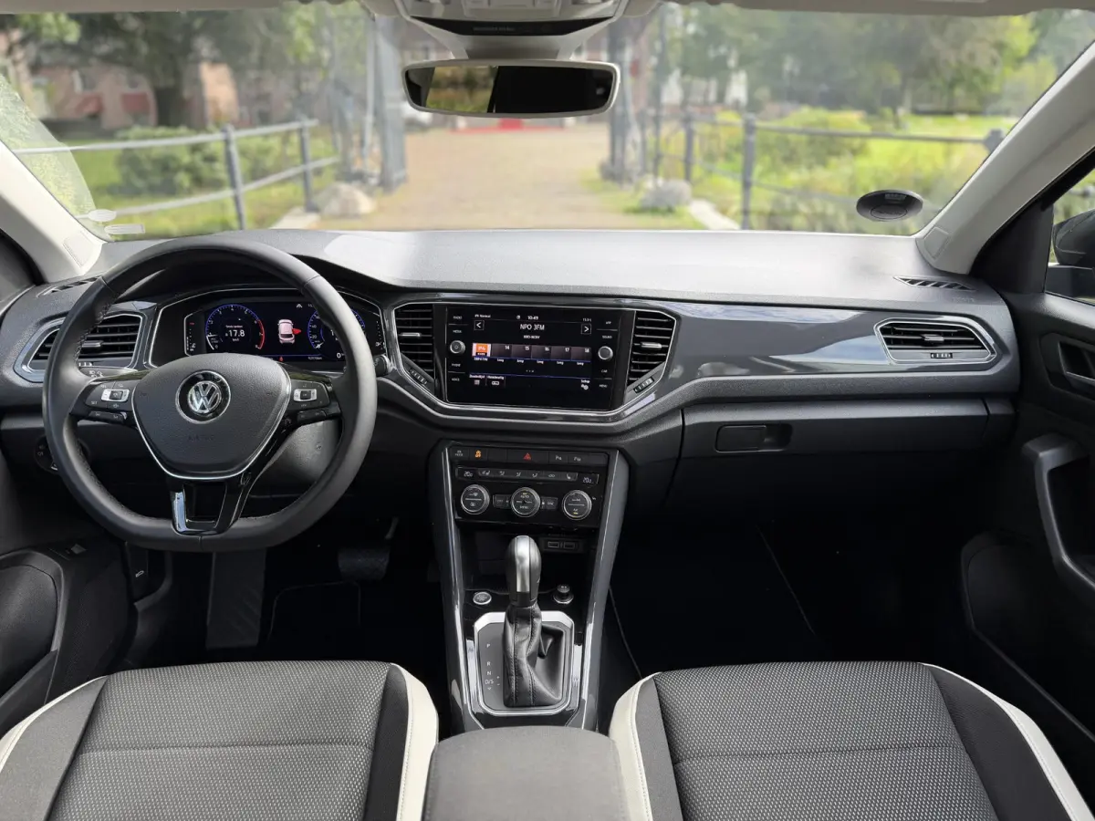 1.5 TSI Sport | DSG | Keyless | Camera | Viritual Cockpit | Blind Spot |