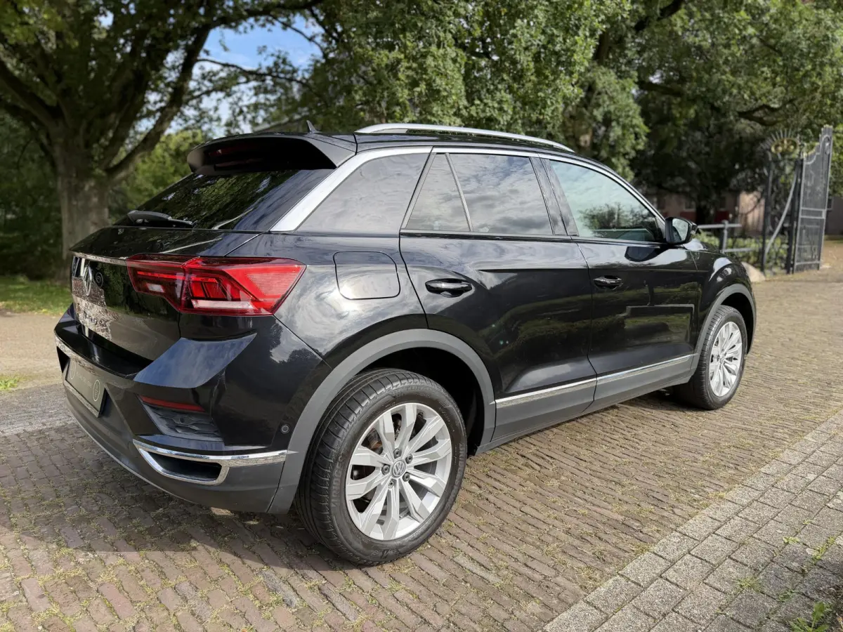 1.5 TSI Sport | DSG | Keyless | Camera | Viritual Cockpit | Blind Spot |