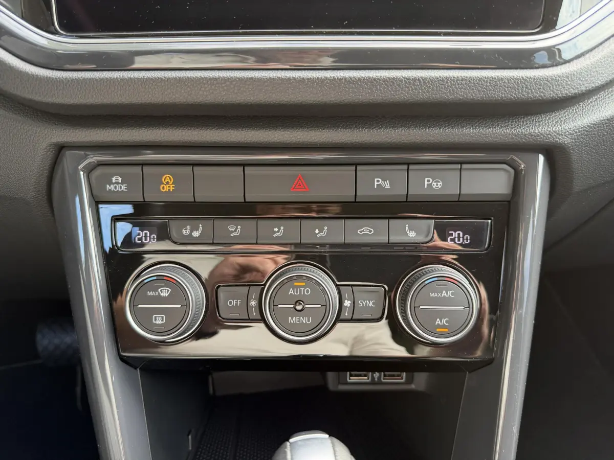 1.5 TSI Sport | DSG | Keyless | Camera | Viritual Cockpit | Blind Spot |