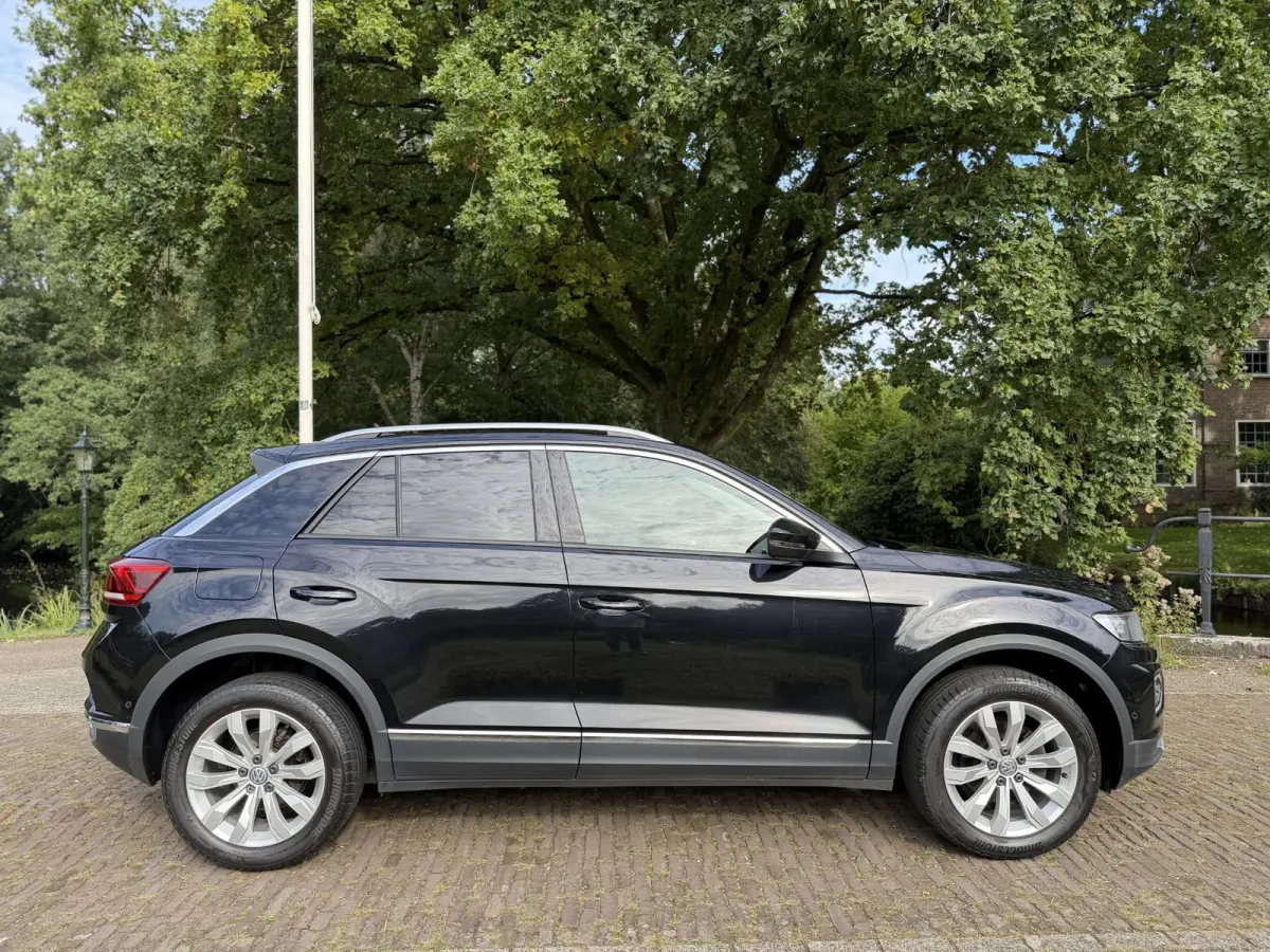 1.5 TSI Sport | DSG | Keyless | Camera | Viritual Cockpit | Blind Spot |