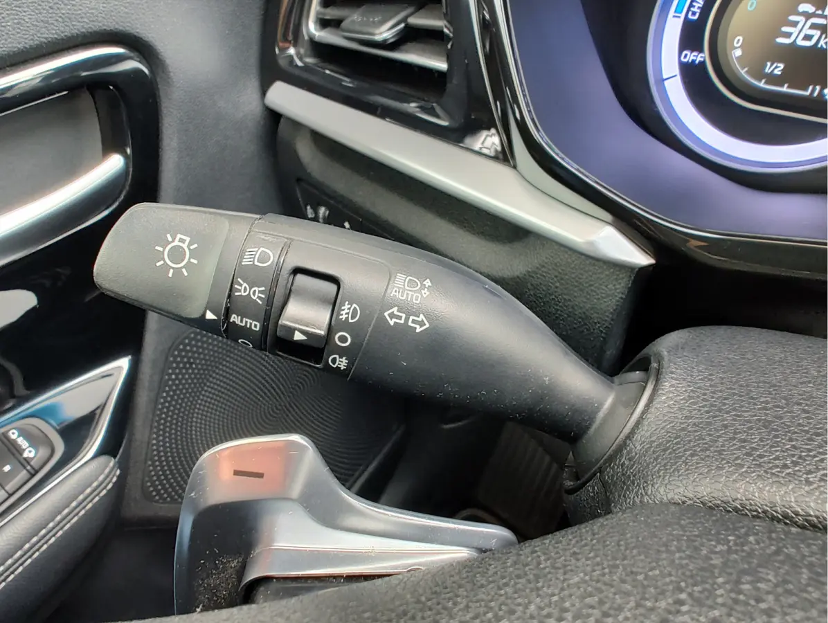1.6 GDi HYBRID DYNAMIC LINE Navi | Clima | Adaptive Cruise