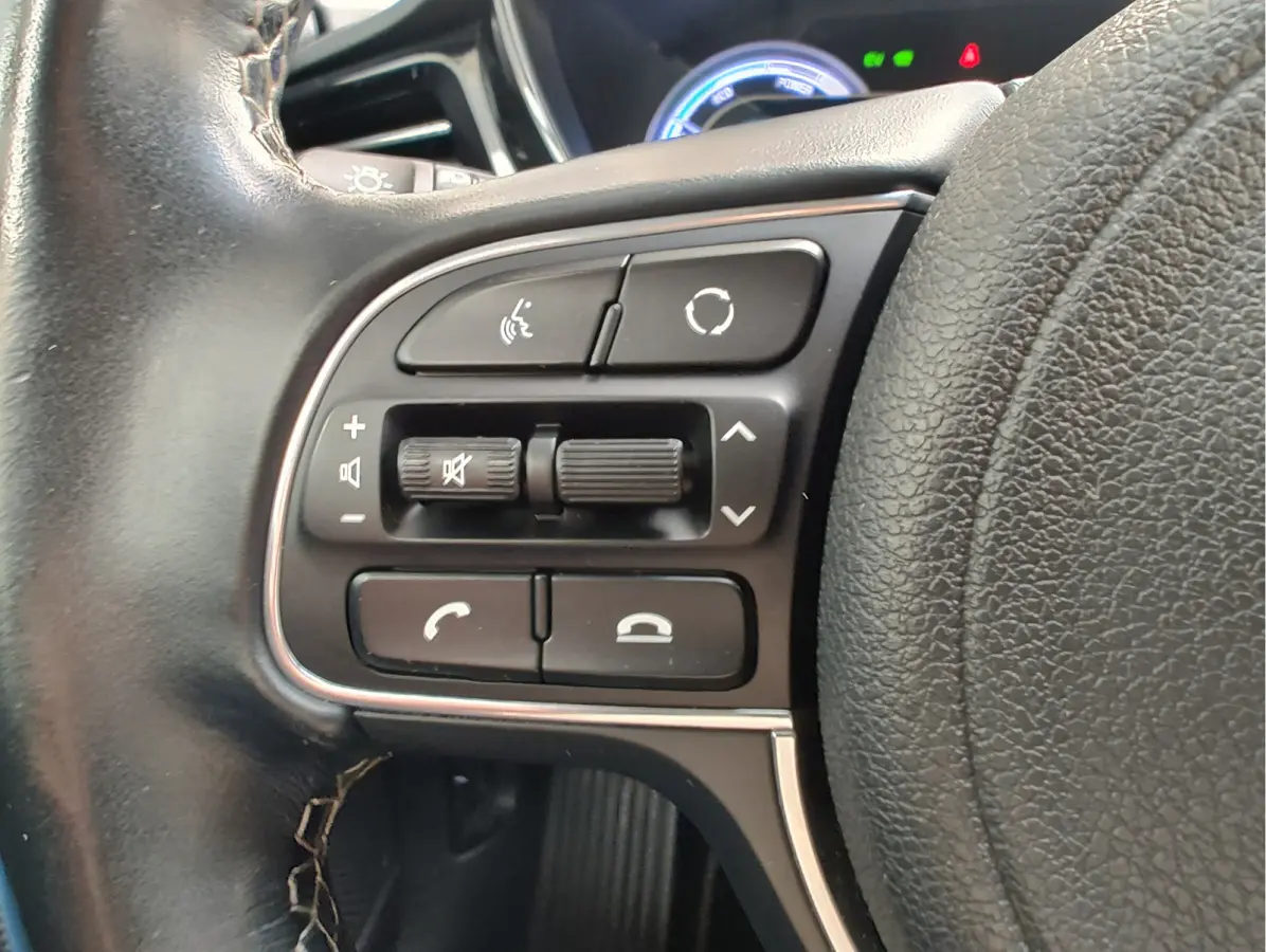1.6 GDi HYBRID DYNAMIC LINE Navi | Clima | Adaptive Cruise