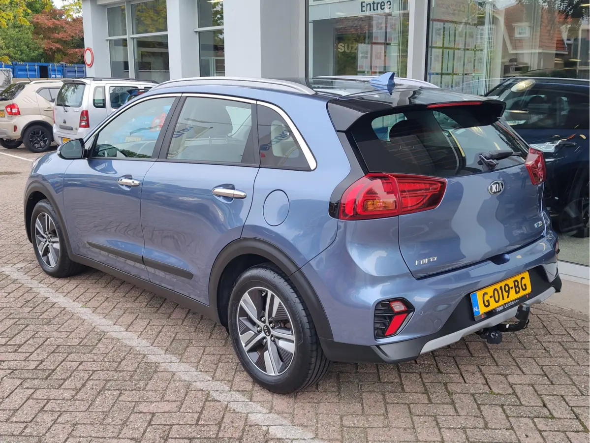 1.6 GDi HYBRID DYNAMIC LINE Navi | Clima | Adaptive Cruise