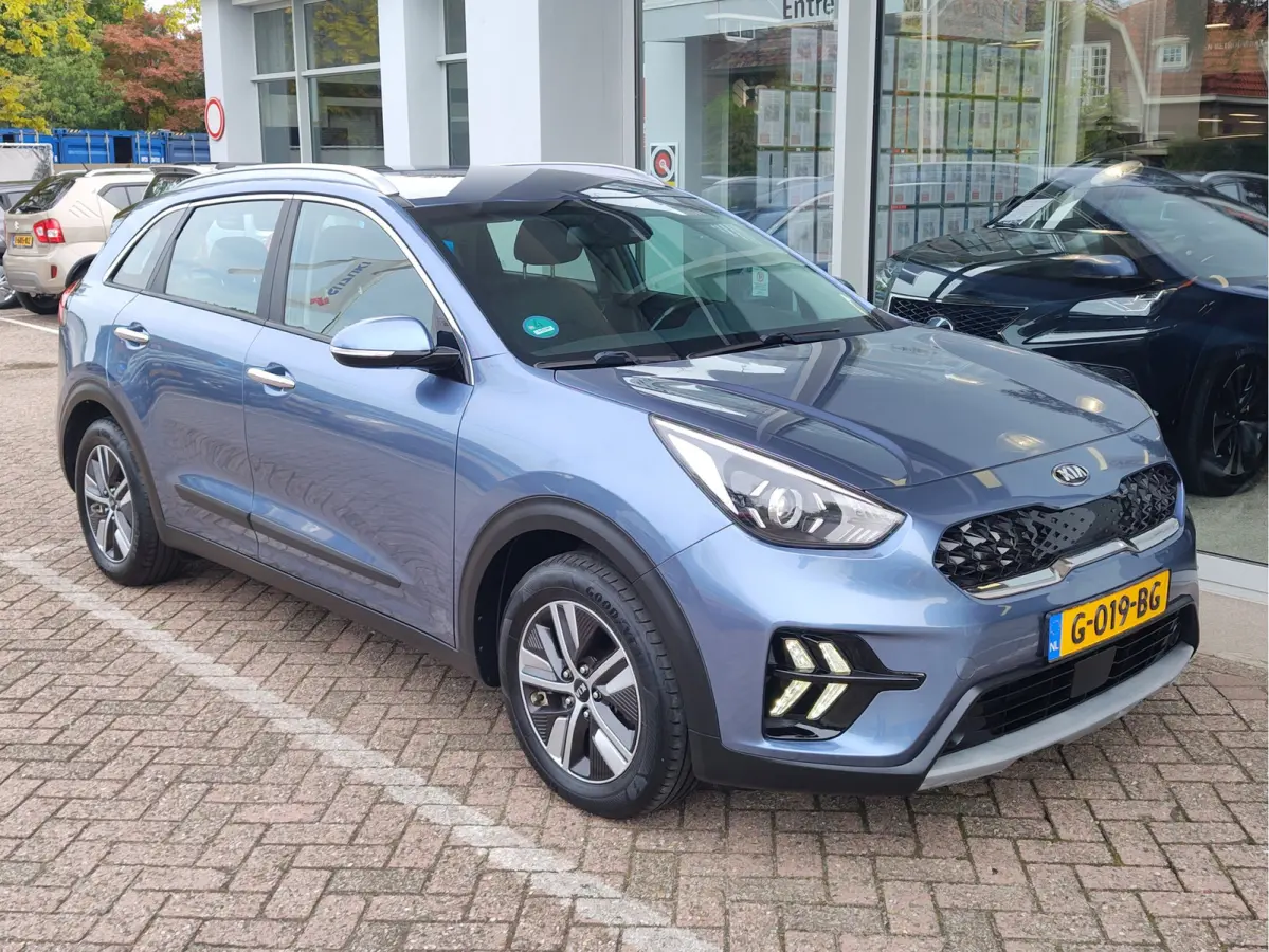 1.6 GDi HYBRID DYNAMIC LINE Navi | Clima | Adaptive Cruise