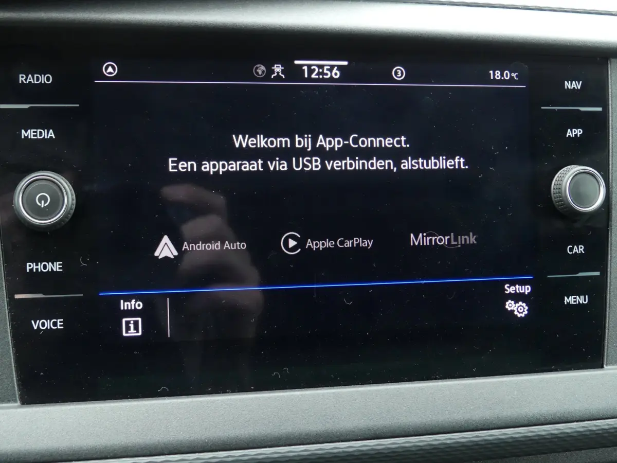 2.0 TDI 150PK DSG L1 / 3P / 2X Schuifdeur / Carplay