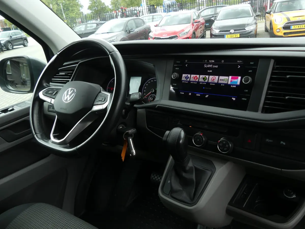 2.0 TDI 150PK DSG L1 / 3P / 2X Schuifdeur / Carplay