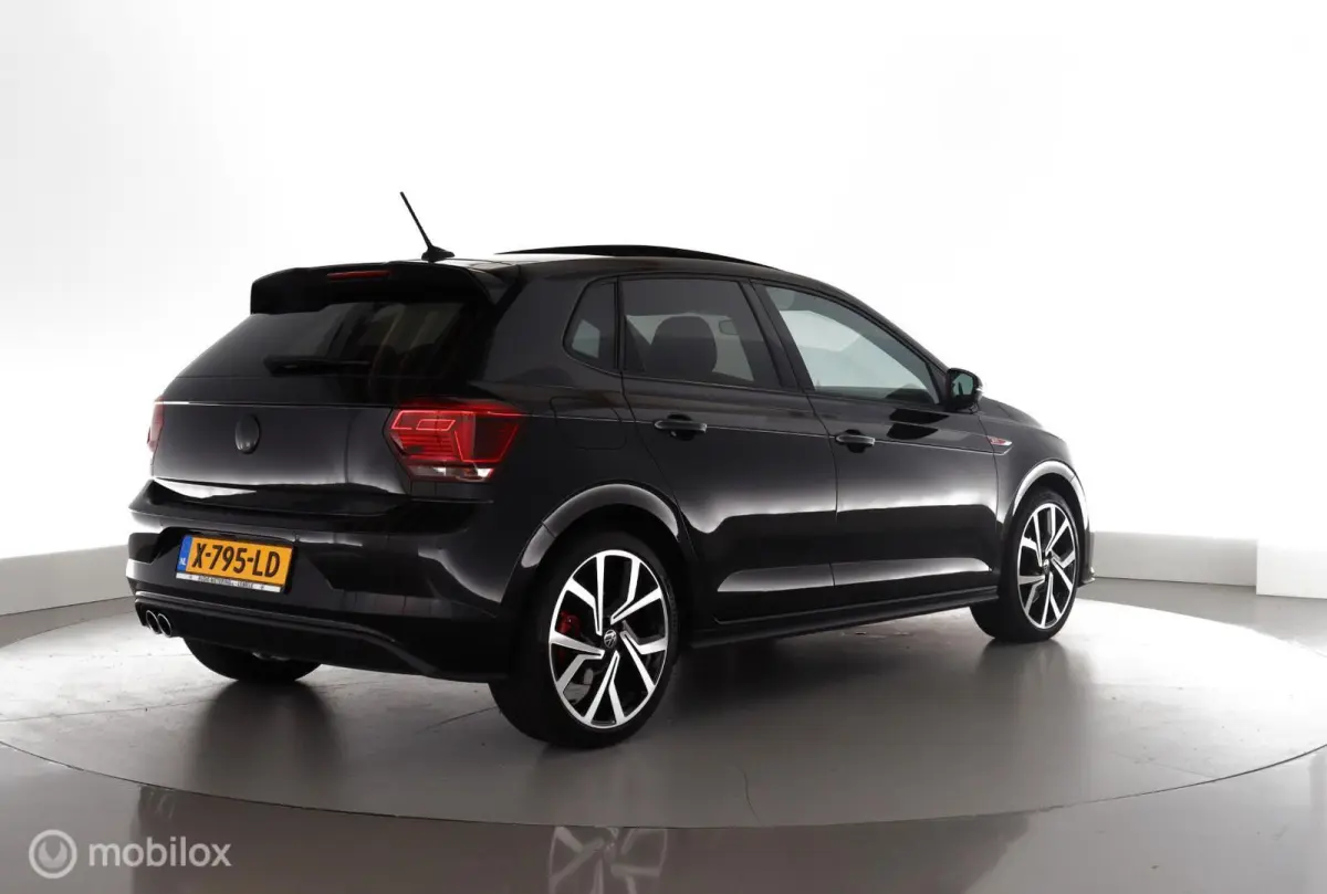 2.0 TSI GTI pano|led|carplay|cam|200pk|lmv18