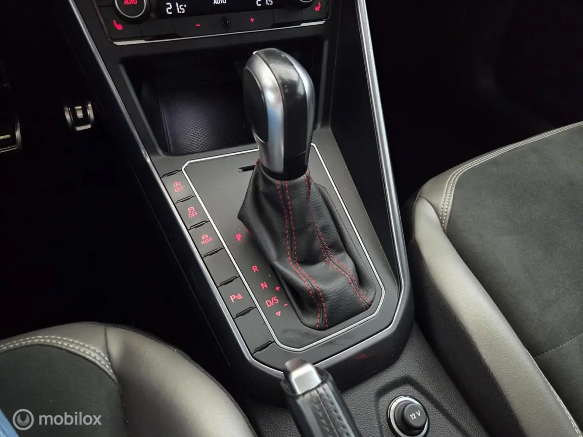 2.0 TSI GTI pano|led|carplay|cam|200pk|lmv18