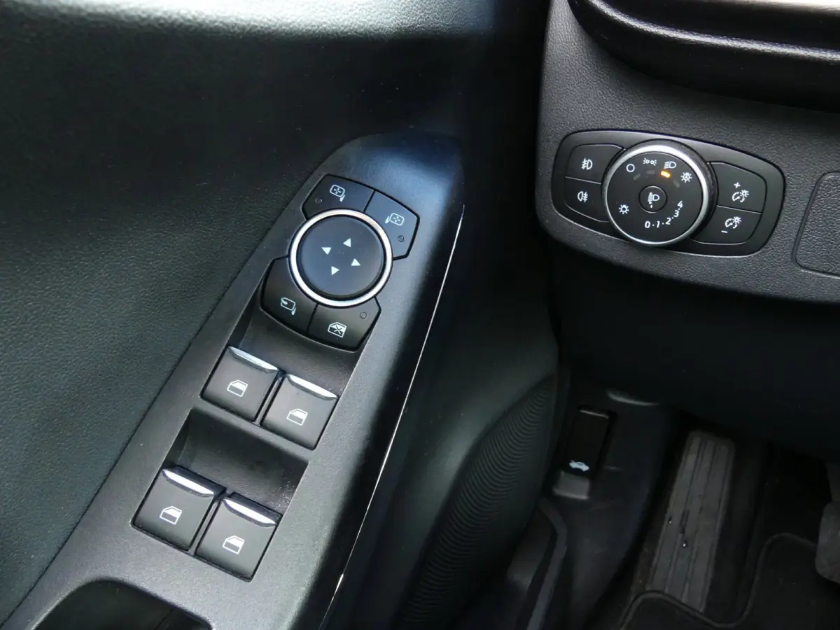 1.0 EcoBoost Titanium X / Winter / B&O Audio
