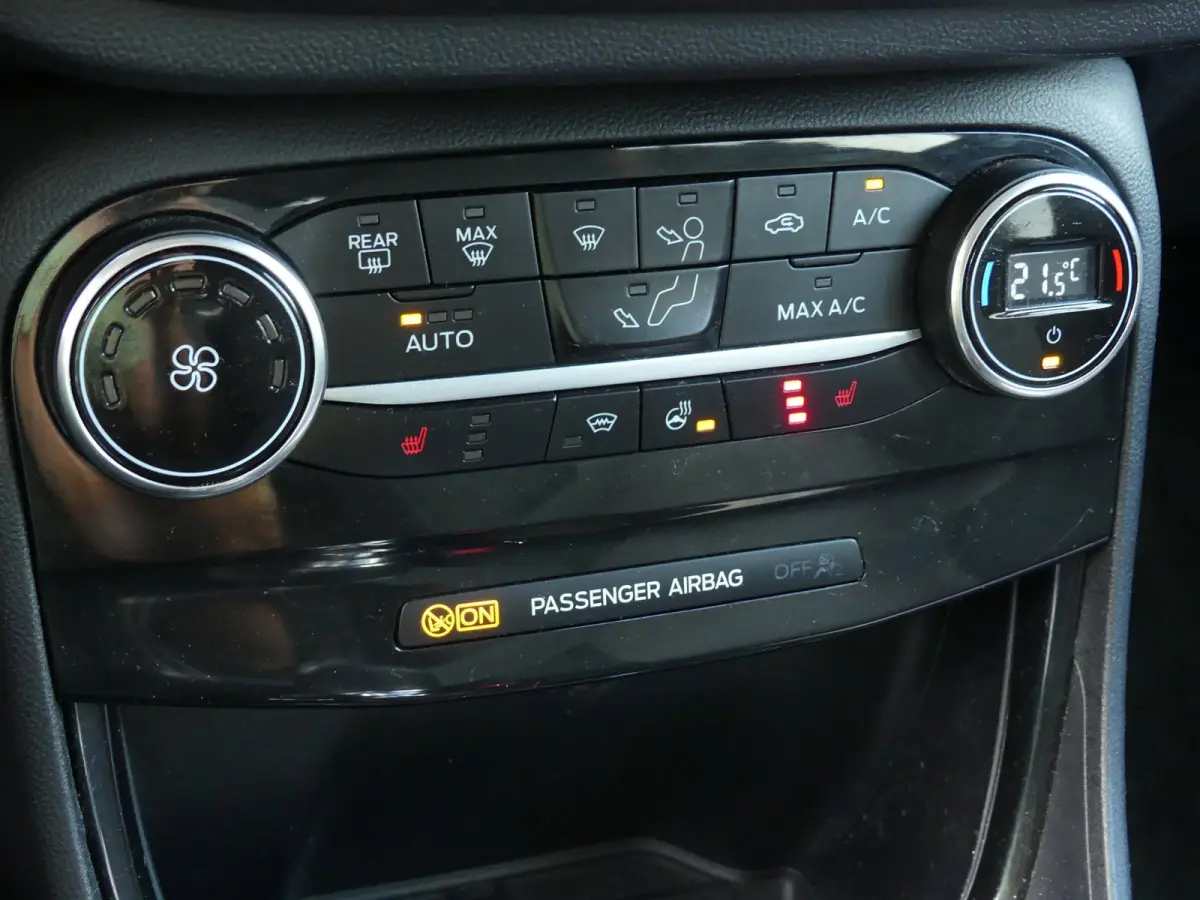 1.0 EcoBoost Titanium X / Winter / B&O Audio