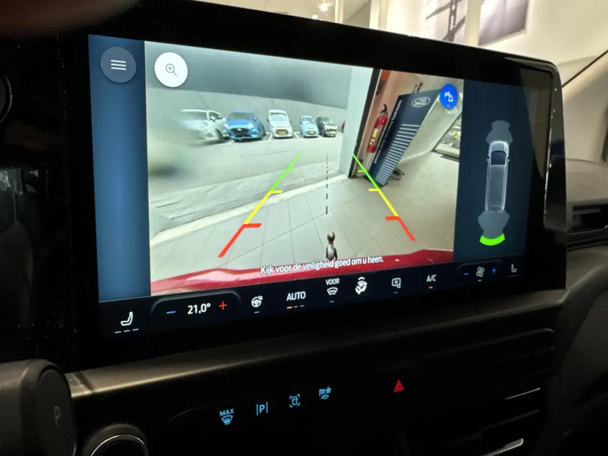 320 2.5 PHEV L2H1 Limited | TREKHAAK | ADAPTIVE CRUISE CONTROL | LM VELGEN | NAVI | CARPLAY | STOEL, STUUR EN VOORRUITVERWARMING |