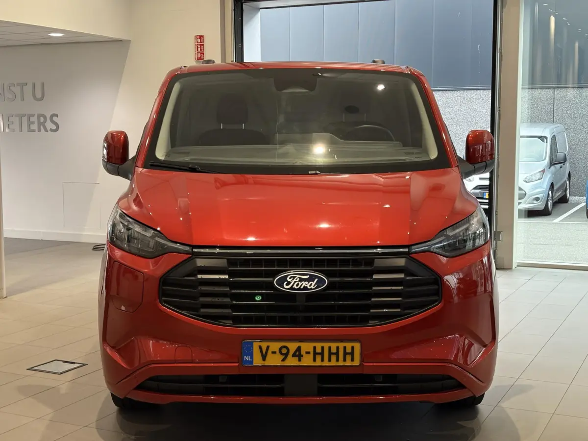 320 2.5 PHEV L2H1 Limited | TREKHAAK | ADAPTIVE CRUISE CONTROL | LM VELGEN | NAVI | CARPLAY | STOEL, STUUR EN VOORRUITVERWARMING |