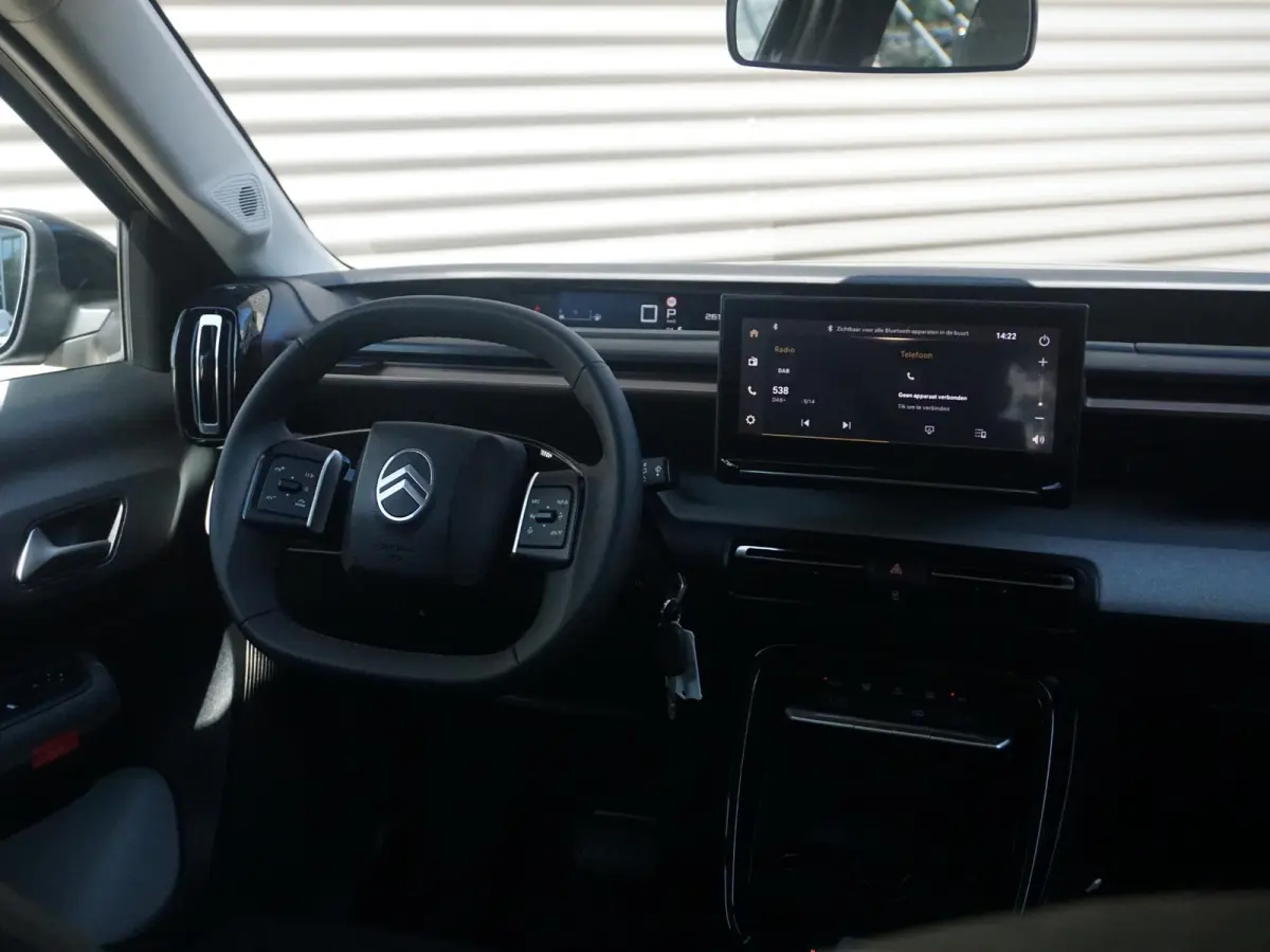 1.2 Hybrid 145pk Plus Climate control