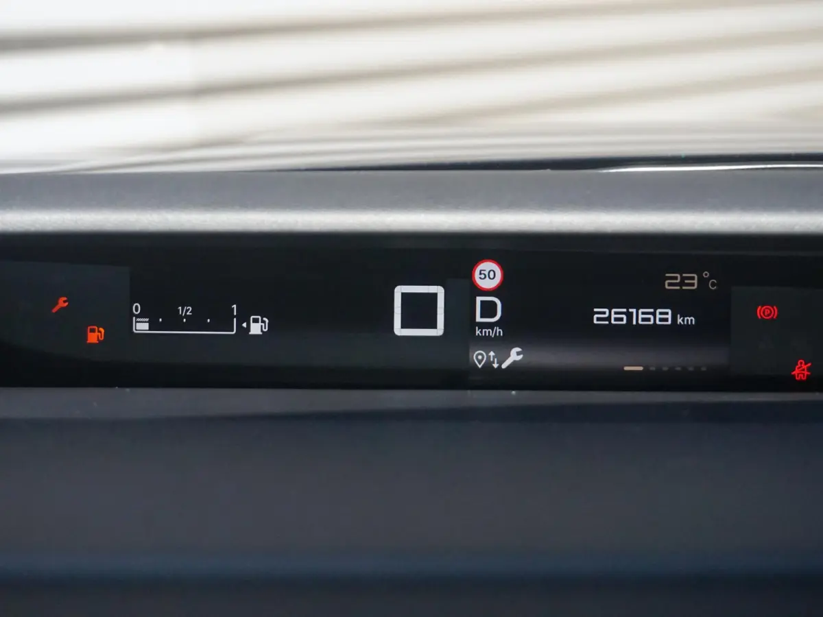 1.2 Hybrid 145pk Plus Climate control