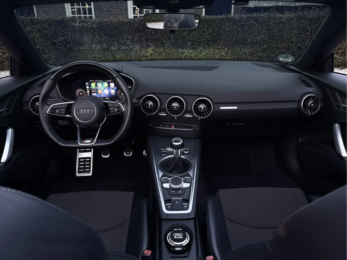 1.8 TFSI Pro Line S l LED l CarPlay l Stage 2 l 3 x S-Line
