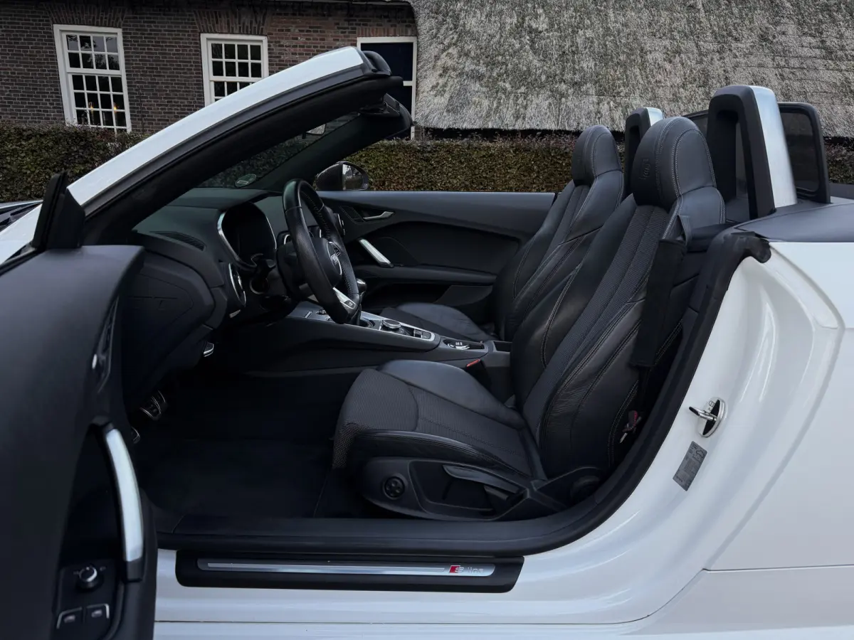 1.8 TFSI Pro Line S l LED l CarPlay l Stage 2 l 3 x S-Line