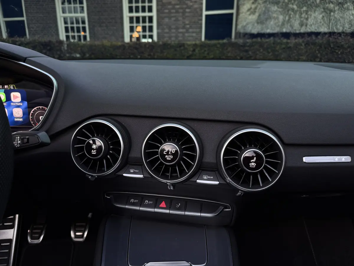 1.8 TFSI Pro Line S l LED l CarPlay l Stage 2 l 3 x S-Line