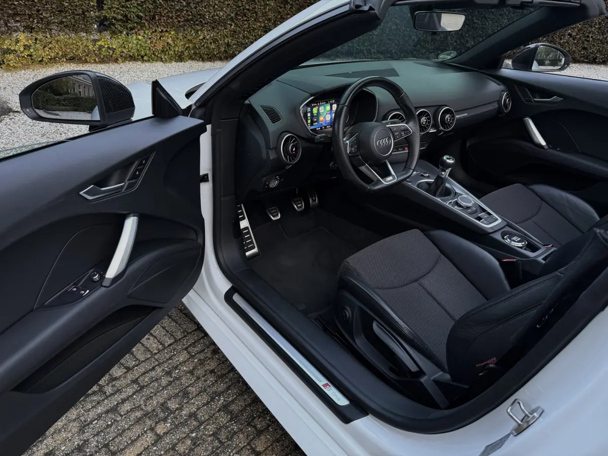 1.8 TFSI Pro Line S l LED l CarPlay l Stage 2 l 3 x S-Line