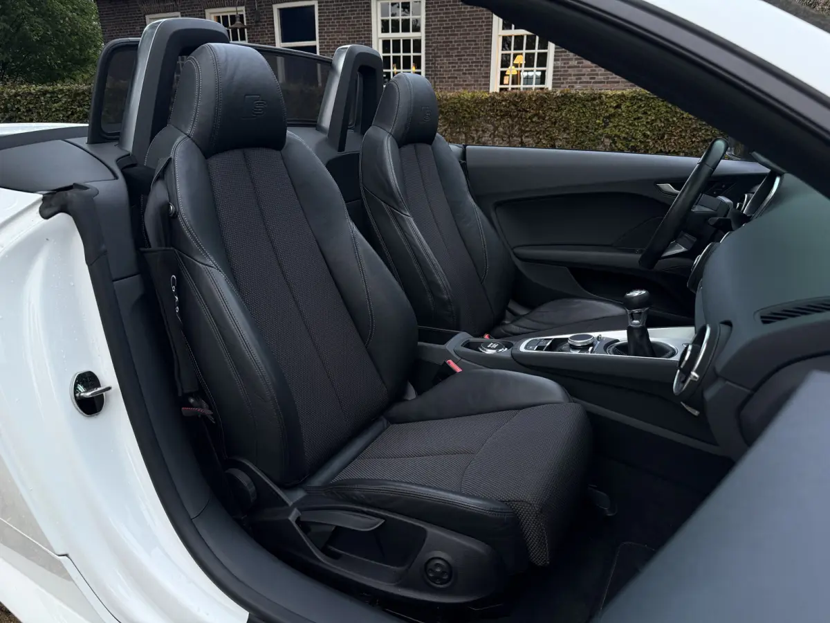 1.8 TFSI Pro Line S l LED l CarPlay l Stage 2 l 3 x S-Line