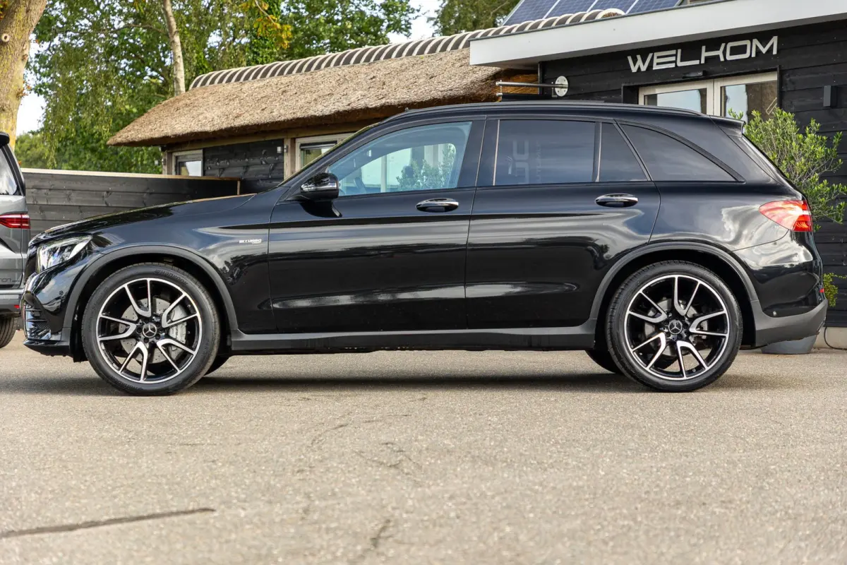 AMG 43 4MATIC Panoramadak I Burmester I Luchtvering I Memory I Leder I Spoorassistent I Distronic Plus