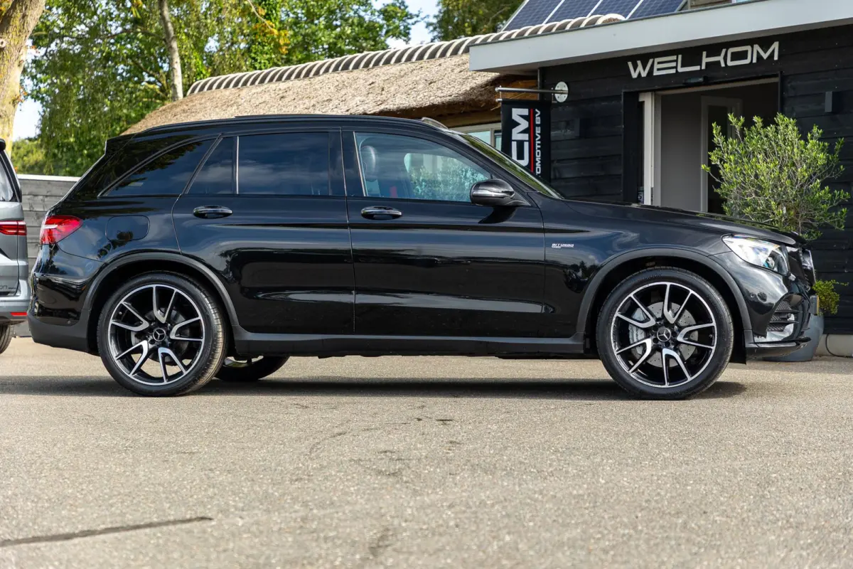 AMG 43 4MATIC Panoramadak I Burmester I Luchtvering I Memory I Leder I Spoorassistent I Distronic Plus