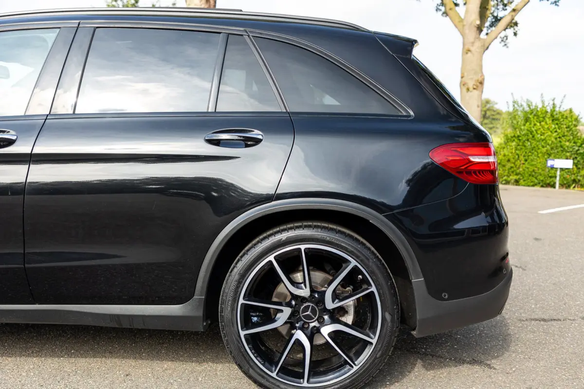 AMG 43 4MATIC Panoramadak I Burmester I Luchtvering I Memory I Leder I Spoorassistent I Distronic Plus