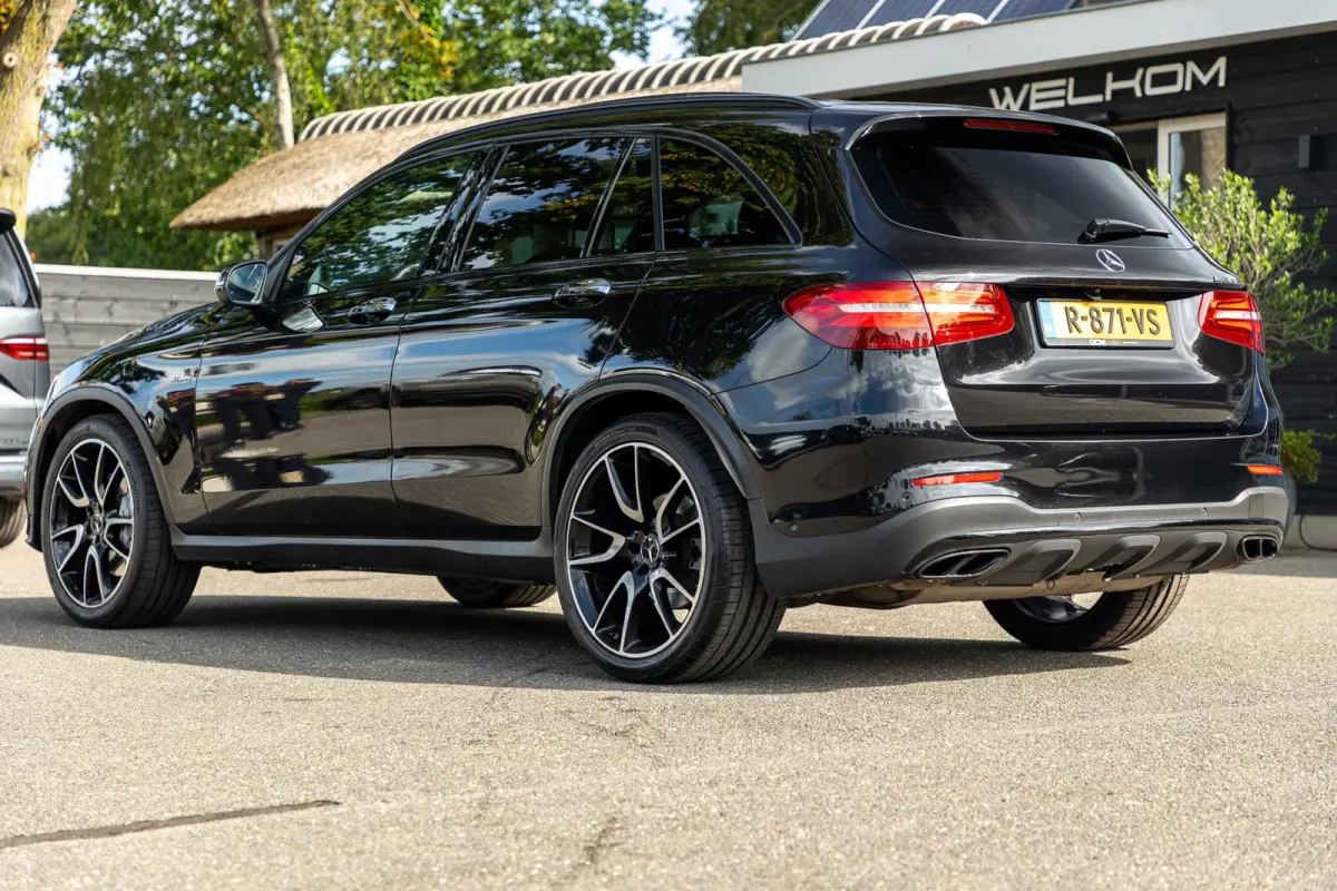 AMG 43 4MATIC Panoramadak I Burmester I Luchtvering I Memory I Leder I Spoorassistent I Distronic Plus