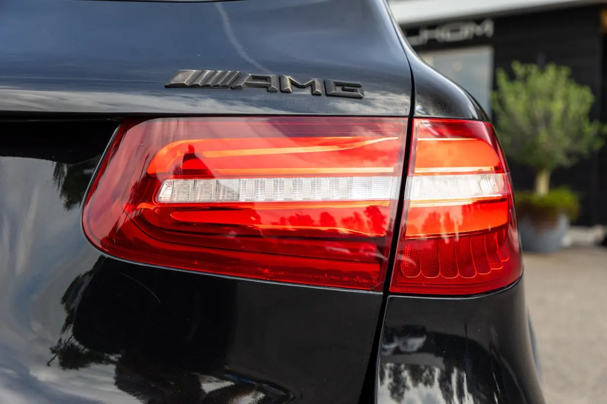 AMG 43 4MATIC Panoramadak I Burmester I Luchtvering I Memory I Leder I Spoorassistent I Distronic Plus
