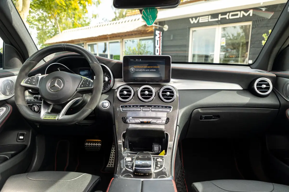 AMG 43 4MATIC Panoramadak I Burmester I Luchtvering I Memory I Leder I Spoorassistent I Distronic Plus