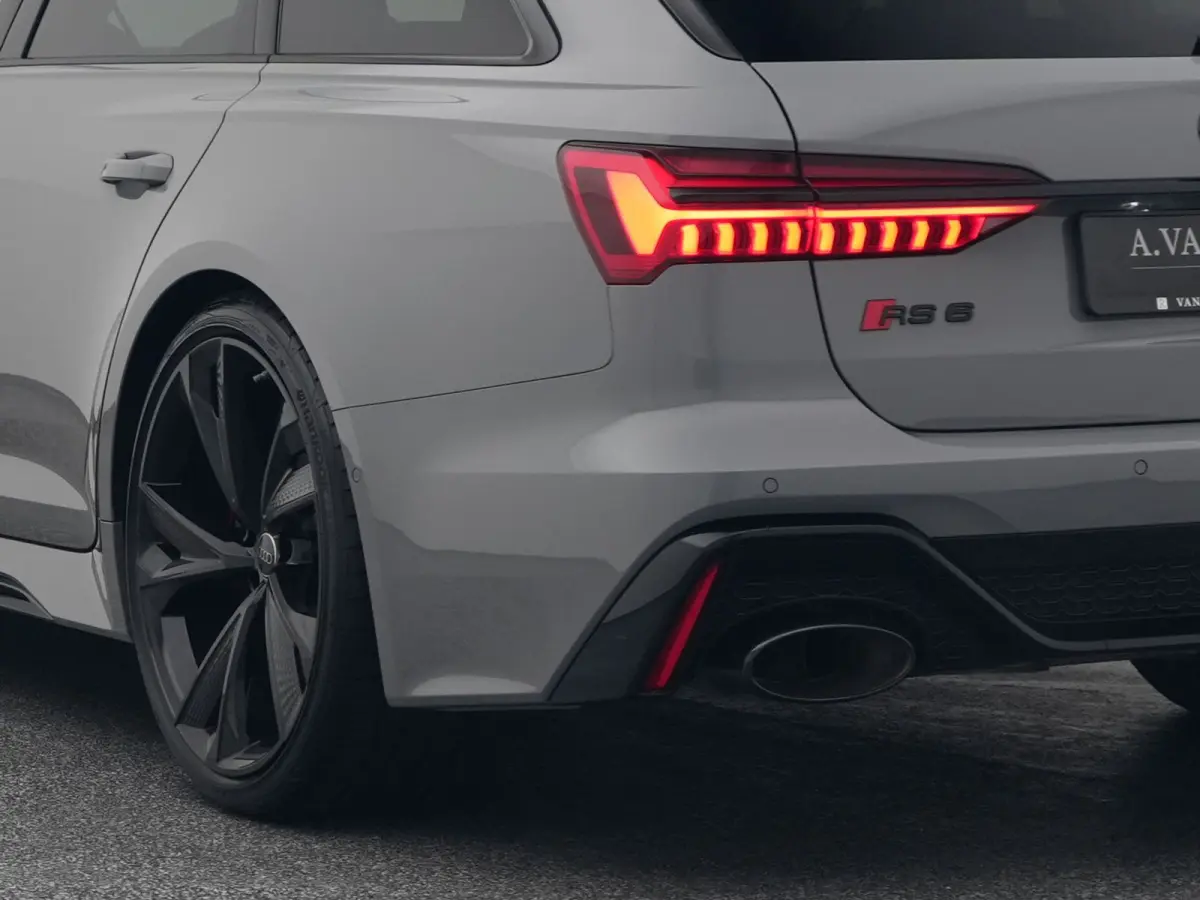 RS 6 TFSi Quattro | PANO | DYNAMIC | 4WS | B&O | SOFTCLOSE | STOELVENTILATIE