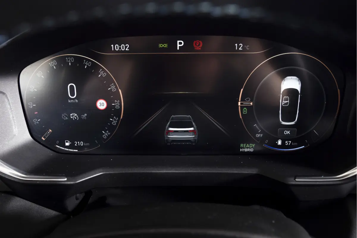 1.5 PHEV 261PK MY23 | Donkere hemel | 360 Camera | 7.4 kWh Boordlader | S/K-panodak | Adapt. Cruise | Memory | Elek. klep | LM 20" | 7733